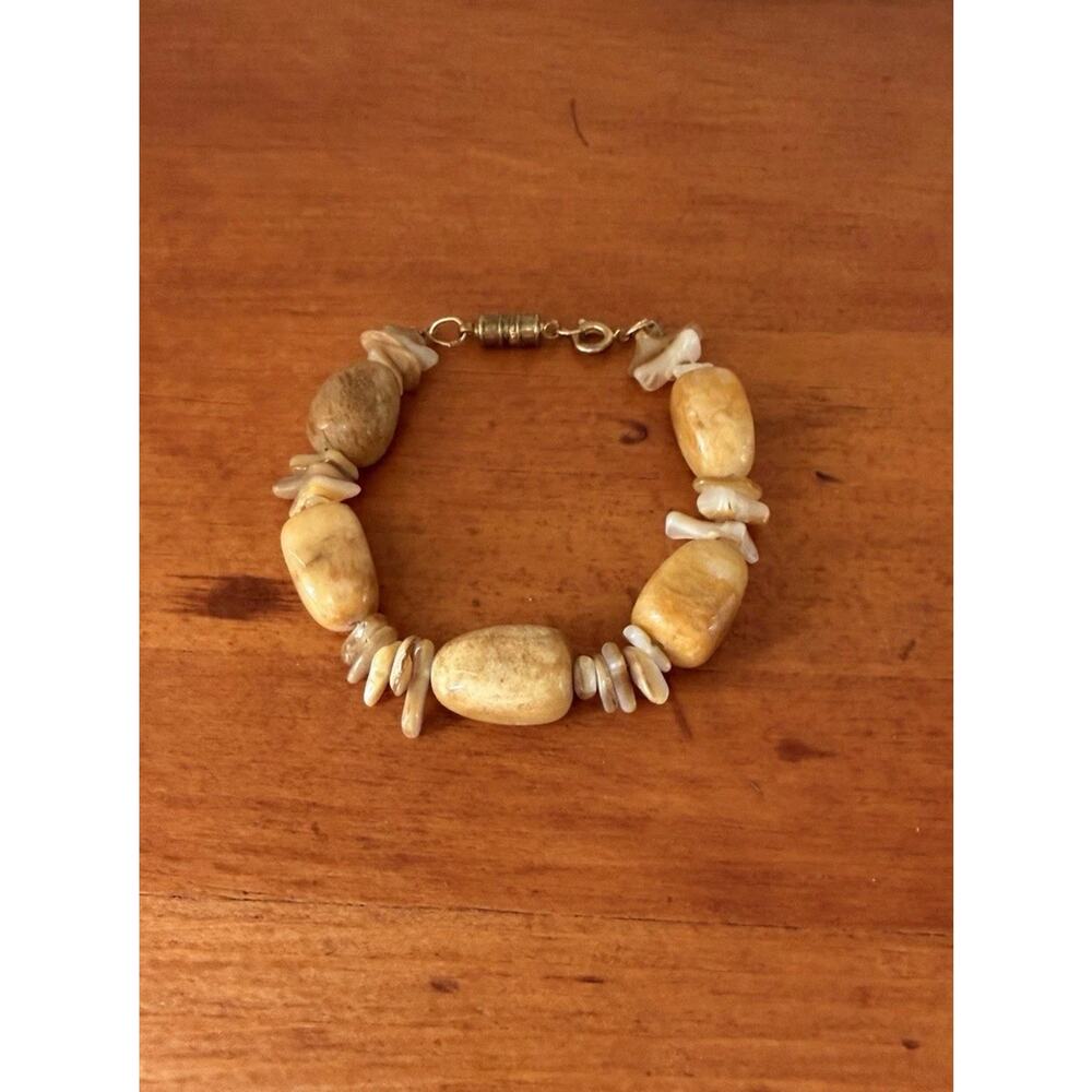 Bohemian Chunky Beaded Bracelet with Shell Natural Stone Coastal Style